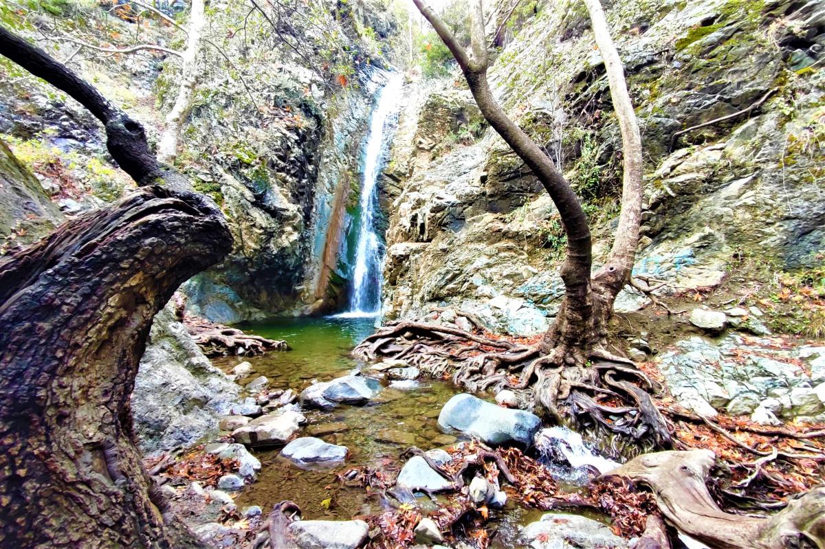 Водоспад Мілломеріс на Кіпрі / фото Марина Григоренко