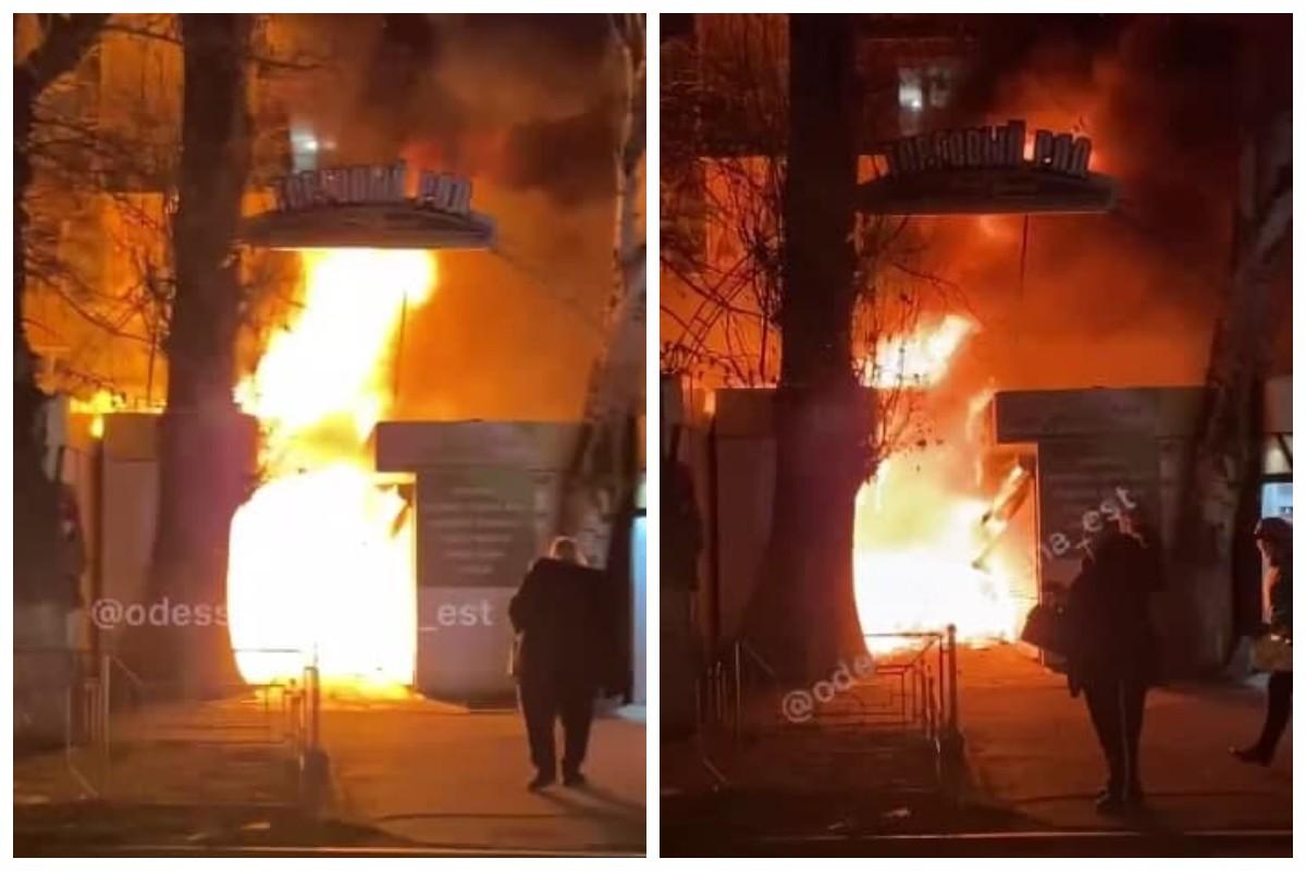 Примерная площадь пожара составляет 100 квадратных метров / коллаж из скриншотов с видео Примерная площадь пожара составляет 100 квадратных метров / коллаж из скриншотов с видео