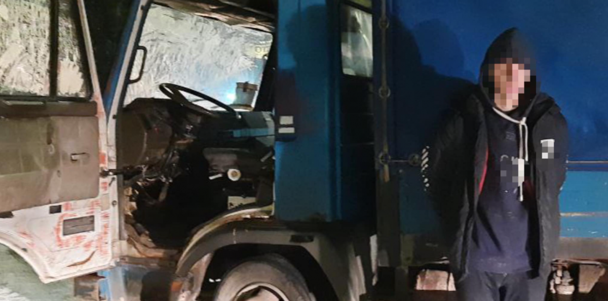 На Киевщине подростки угнали грузовик / фото Нацполиция