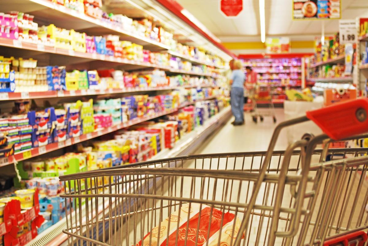 Деякі українці зможуть отримати продукти від держави безкоштовно: уряд ухвалив рішення Деякі українці зможуть отримати продукти від держави безкоштовно: уряд ухвалив рішення