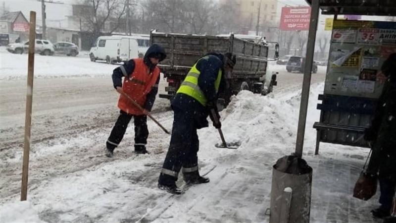 Снегопад в Запорожье / фото Запорожский городской совет Снегопад в Запорожье / фото Запорожский городской совет