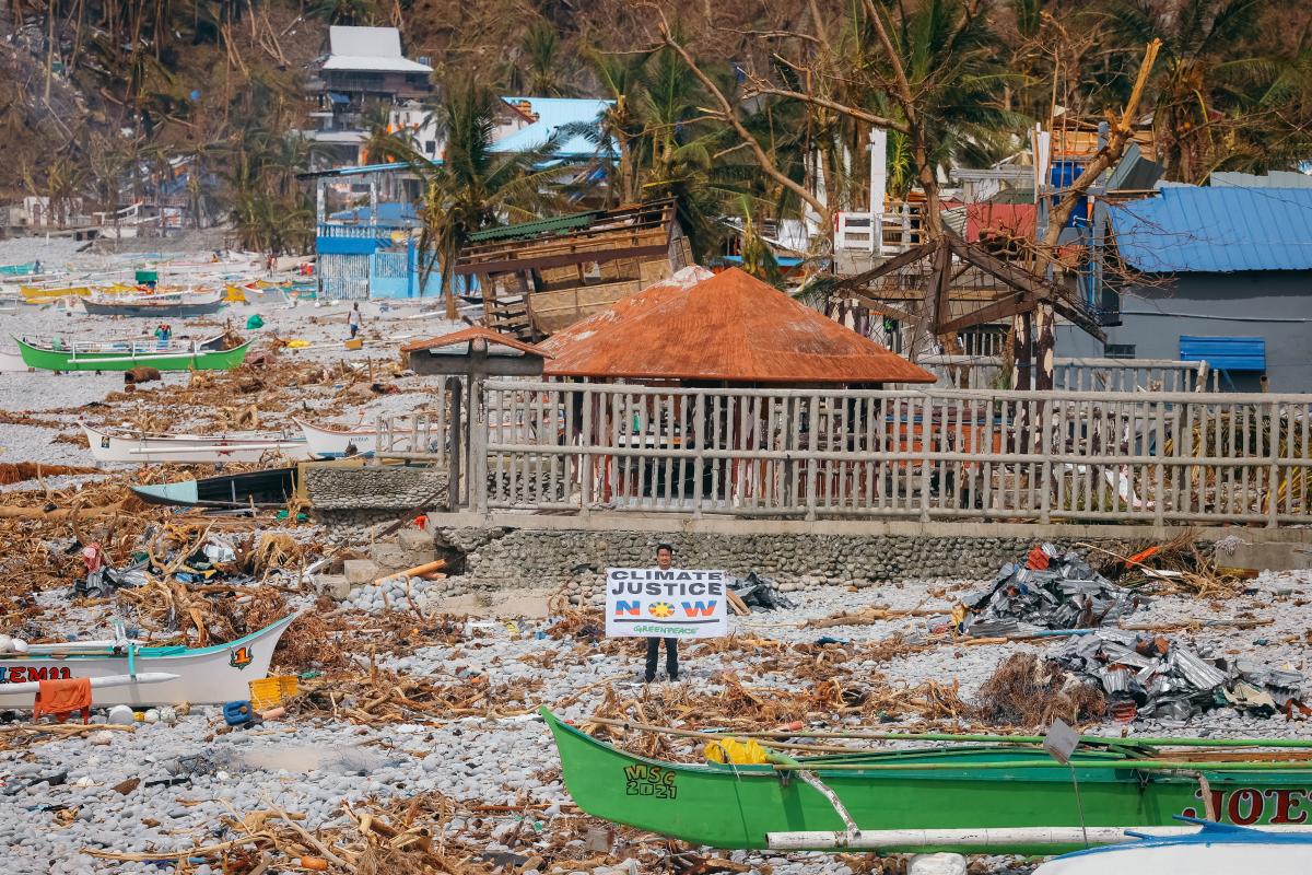 На Филиппинах увеличилось количество жертв тайфуна "Рай" / фото REUTERS