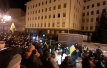В центре Киева прошла акция протеста: были перекрыты улицы и задействованы десятки полицейских (фото, видео)