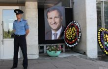Депутаты создадут ВСК по расследованию убийства мэра Кременчуга Бабаева