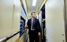 Скандальний нардеп Тищенко відгуляв на вечірці у Празі та нарвався на критику в мережі (фото)