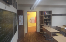 На Київщині школярам стало погано від знайденої на сміттєзвалищі рідини (фото)