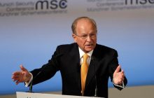 Глава Мюнхенської конференції з безпеки назвав малоймовірним вторгнення РФ в Україну