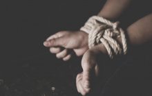 В Москве девушка выпрыгнула с четвертого этажа, спасаясь от насильника