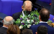 Олаф Шольц избран новым канцлером Германии (фото)