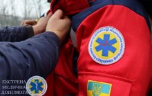 На Черкащині чоловік напав на бригаду швидкої допомоги: махав кулаками та зламав техніку