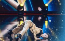 "Україна має талант": 19-річний чиновник еротично станцював на підборах (відео)