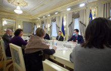 Зеленский провел встречу с послами G7 и Евросоюза в Украине