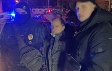 У Львові затримали чоловіка, який чіплявся до дитини у шкільному туалеті (фото)