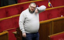 "Слуга народу" обматюкав поліцію за зупинку його авто: з'явилося відео зухвалого інциденту