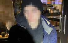 Житель Івано-Франківська заявив про крадіжку - прибулі патрульні знайшли у нього наркотики