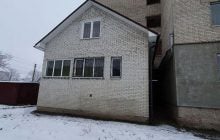 На Волыни женщина достроила полдома, чтобы расширить квартиру (видео)