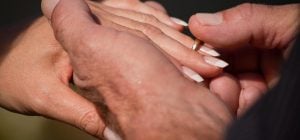 Что на самом деле делает брак счастливым: результаты глобального исследования