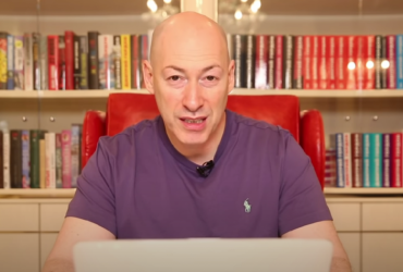 Гордон заинтриговал воспоминанием о встрече с Бабой Вангой (фото)