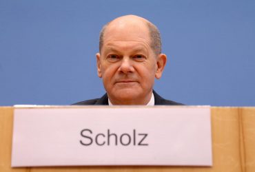 Шольц придумал еще одну причину не передавать танки Украине