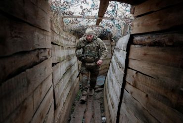 Кулеба заявив, що Україна не планує наступальних операцій на Донбасі