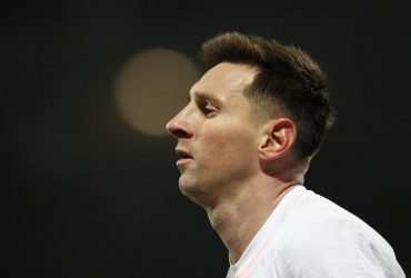 Что такое не везет: Месси стал лидером чемпионата Франции по ударам в штангу