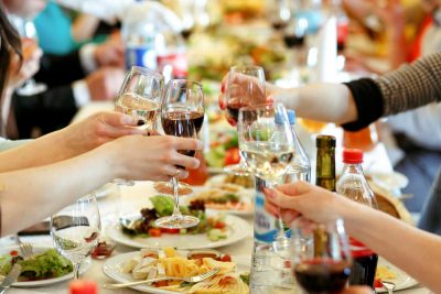 Советы для новогоднего застолья / depositphotos.com