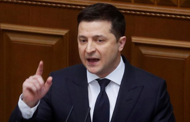 Зеленський анонсував створення національного авіаперевізника у 2022 році