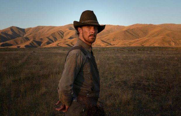 Что посмотреть на выходных: перезапуск "Обители зла", "Власть пса" с Камбербэтчем и финал "Бумажного дома"