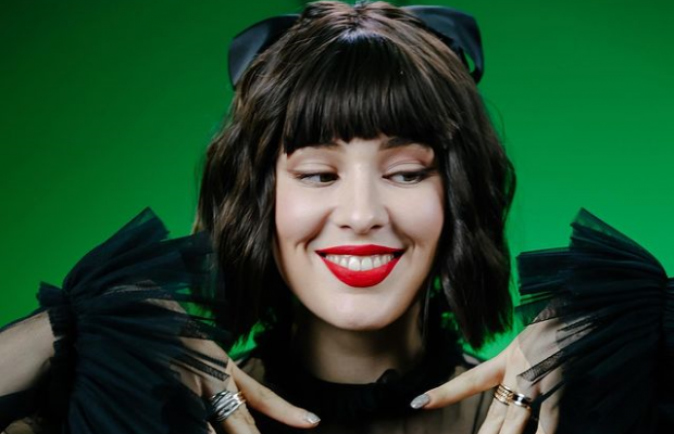 MARUV показала рідкісне фото з брутальним чоловіком: на байку і в пікантній позі