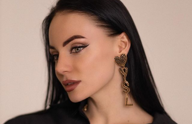 Известная блогер-миллионник перед Новым годом попала в больницу