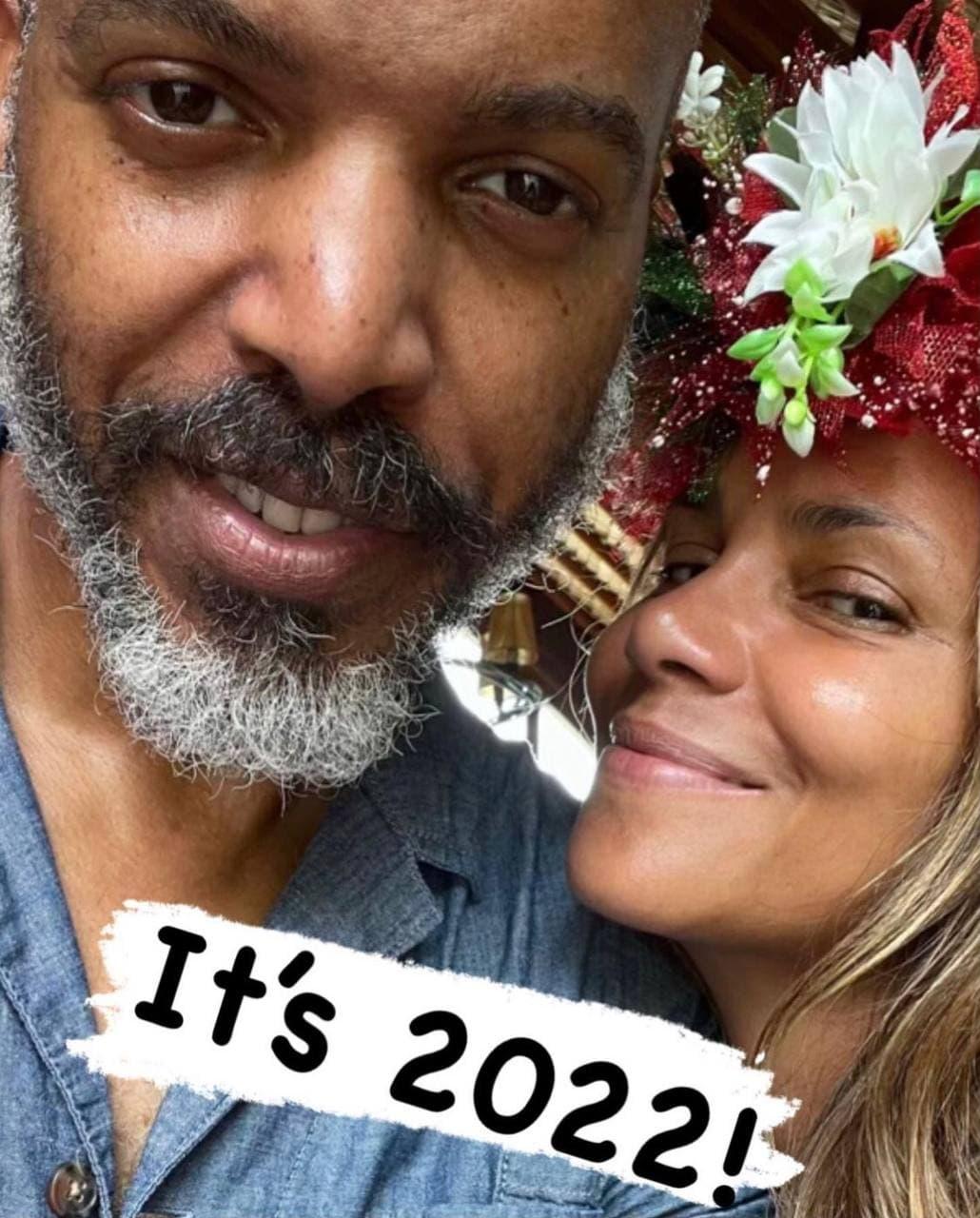 Halle Berry with her husband / Instagram photo Halle Berry