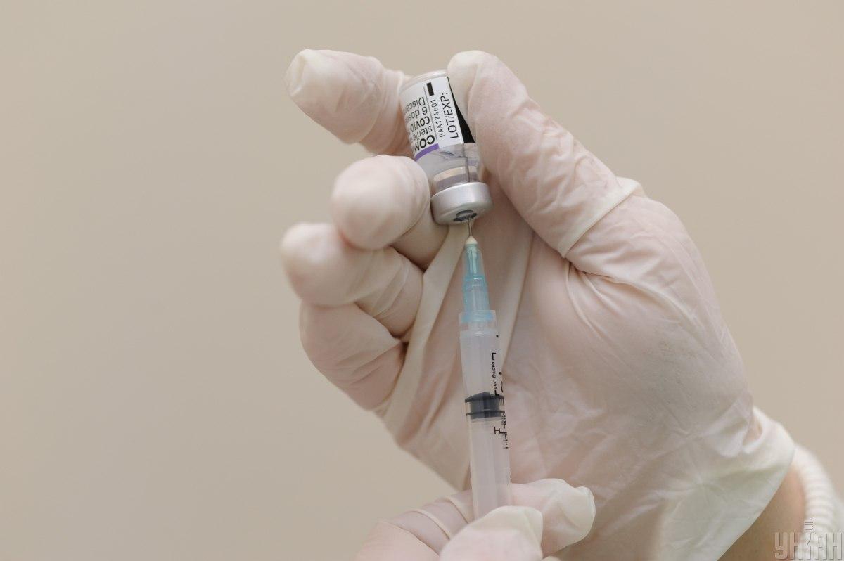 В Украине продолжается вакцинация населения от коронавируса / фото УНИАН, Николай Тис
