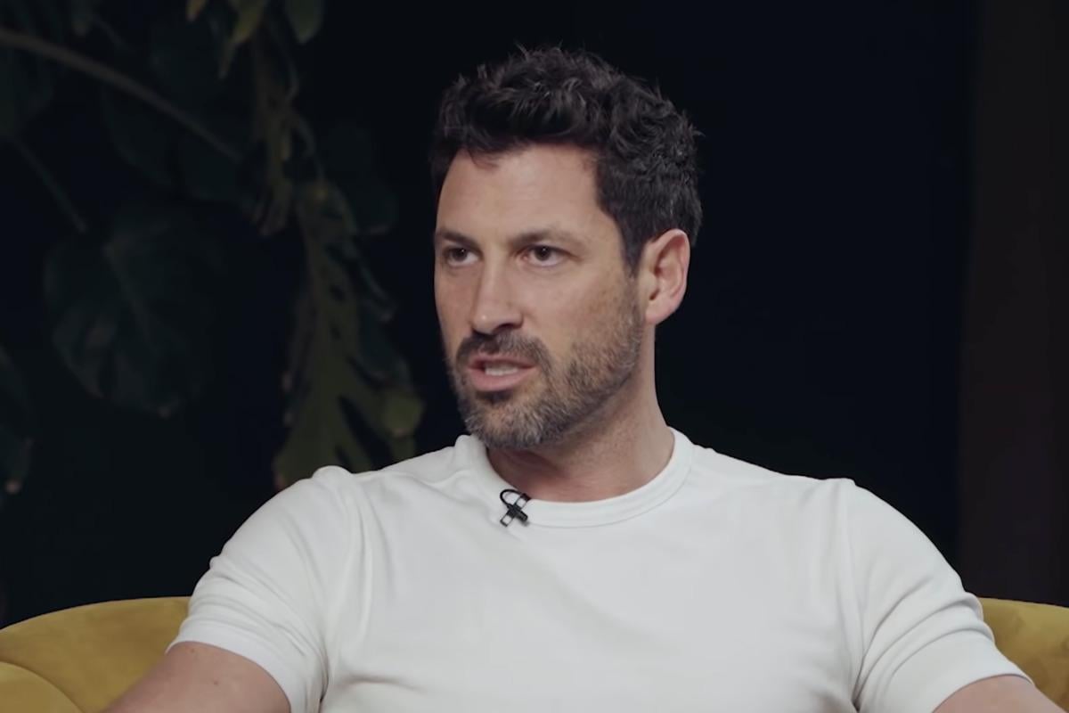 Хореограф Макс Чмерковский показал жену в роддоме / Скриншот