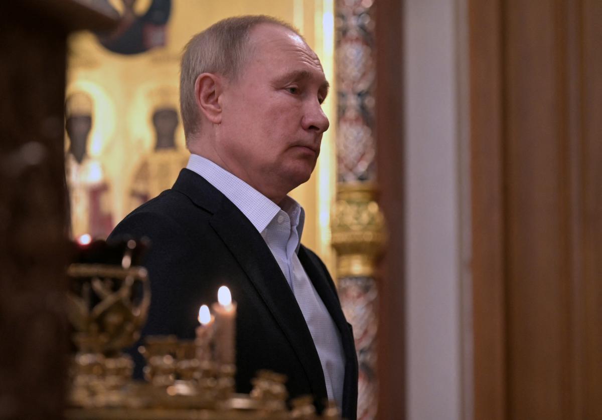 РПЦ величает Путина "верховным главнокомандующим Божьего войска" / REUTERS РПЦ величает Путина "верховным главнокомандующим Божьего войска" / REUTERS
