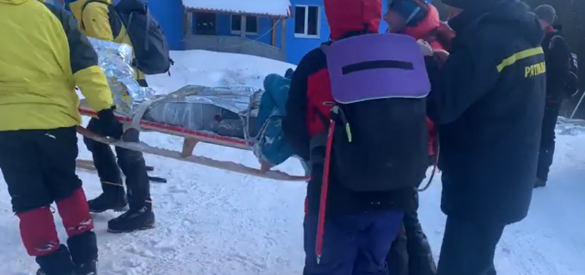 Injured hikers are being treated  video screenshot