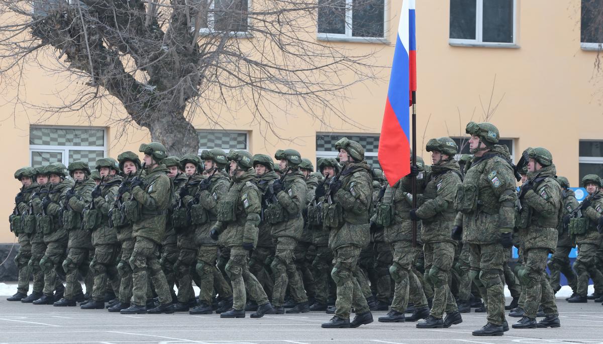 РФ отправляет в Украину "миротворцев" из Нагорного Карабаха / фото REUTERS