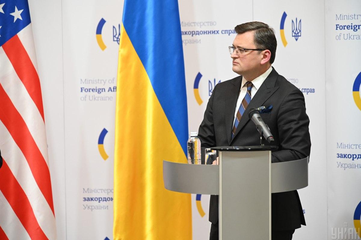 Кулеба призвал верить в украинских военных и дипломатов / фото УНИАН