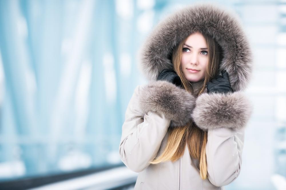 Вы узнаете, как избавиться от засаленных пятен на куртке / фото ua.depositphotos.com Вы узнаете, как избавиться от засаленных пятен на куртке / фото ua.depositphotos.com