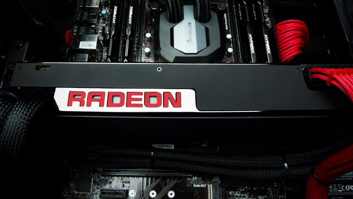 Radeon RX 6500 XT появились в Украине, но впечатляет в них только цена / фото AMD