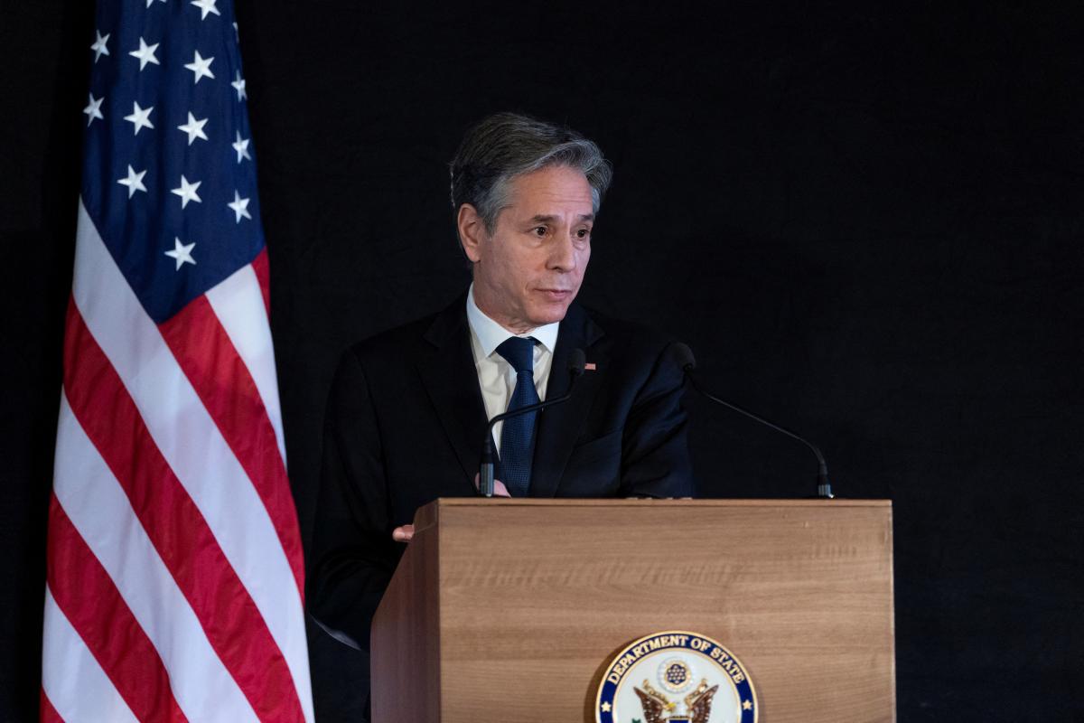 Блінкен: США готові протистояти тим, хто прагне маніпулювати історичною пам'яттю / фото REUTERS Блінкен: США готові протистояти тим, хто прагне маніпулювати історичною пам'яттю / фото REUTERS