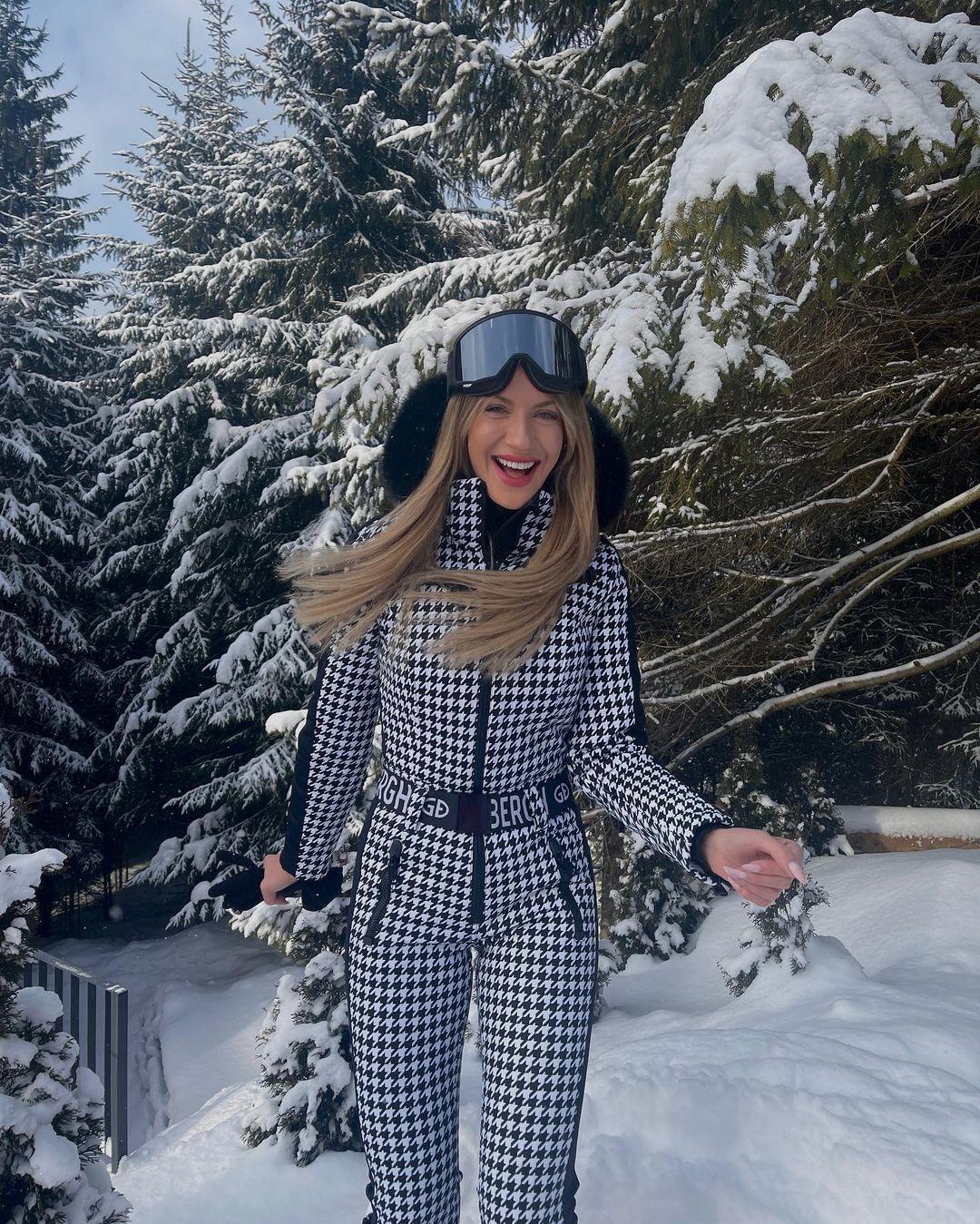 Леся Никитюк показалась в лыжном комбинезоне / instagram.com/lesia_nikituk