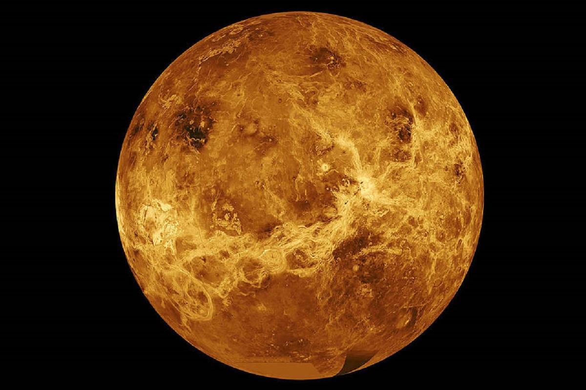 Новая планета отражает даже больше света, чем Венера / фото nasa.gov Новая планета отражает даже больше света, чем Венера / фото nasa.gov
