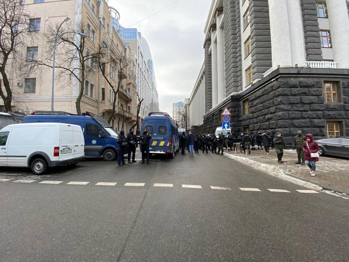 Полиция разделила участников акций / фото УНИАН, Дмитрий Хилюк