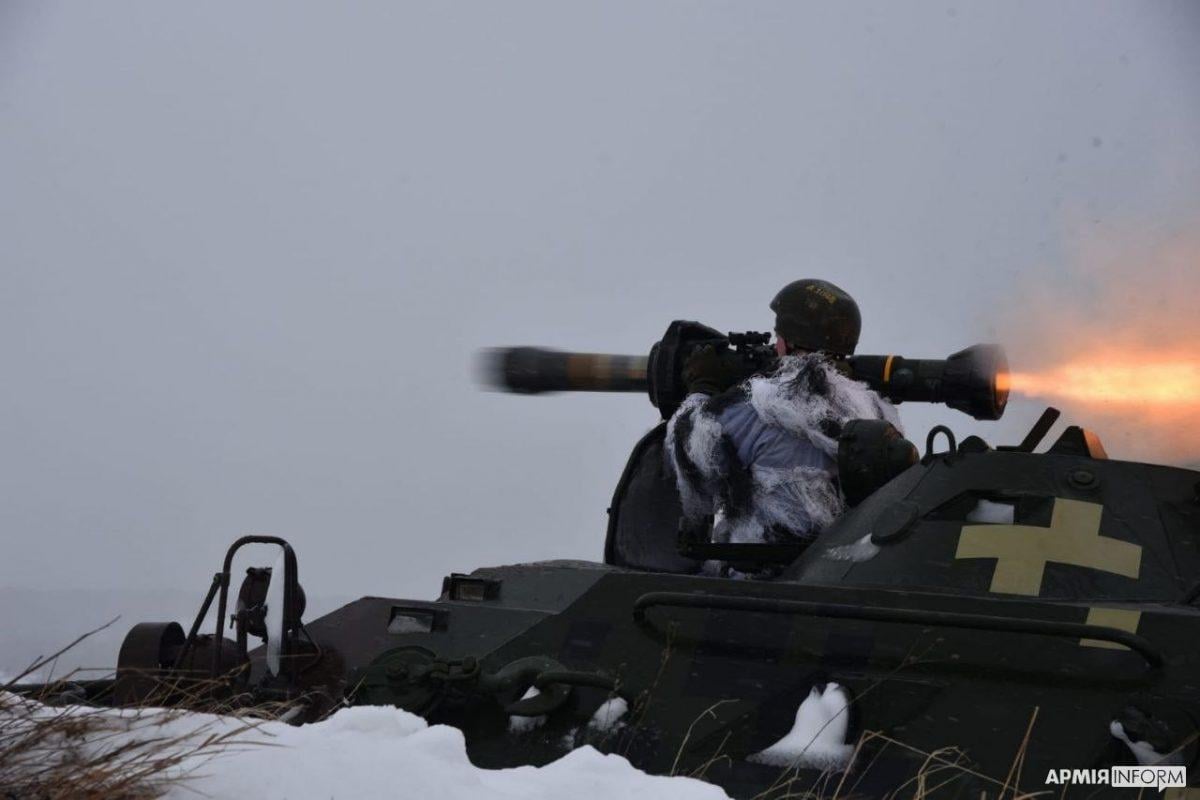 Випускники курсу здійснили практичні пуски з цих ПТРК / armyinform.com.ua Випускники курсу здійснили практичні пуски з цих ПТРК / armyinform.com.ua