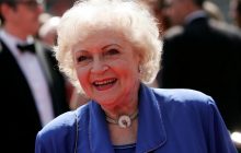 Умерла звезда американского кино Бетти Уайт, в январе ей бы исполнилось 100 лет