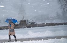 Байден застряг у літаку, школи закрилися, багато загиблих: США накрив сніговий шторм (фоторепортаж)