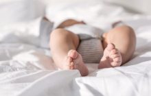 На Закарпатье женщина вызвала домой медиков из-за якобы найденного младенца в мусорнике (фото)