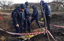 Под Запорожьем в саду случайно нашли 100-килограммовую авиабомбу
