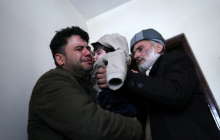 В Афганистане вернули в семью пропавшего во время эвакуации мальчика (фото)