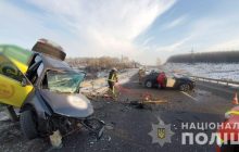 ДТП під Харковом: медики борються за життя двійнят (відео)